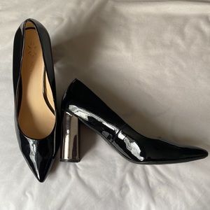 NiB Nine West Audrey Black Patent Stacked Heels in size 12